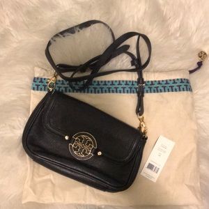 Tory small crossbody